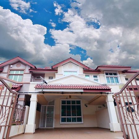 Singstay Guesthouse Mersing Luaran gambar